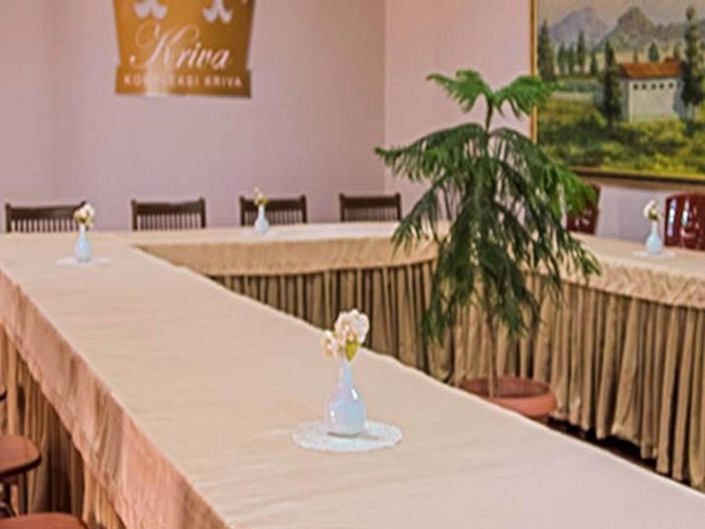 Kriva Resort Елбасан Екстериор снимка