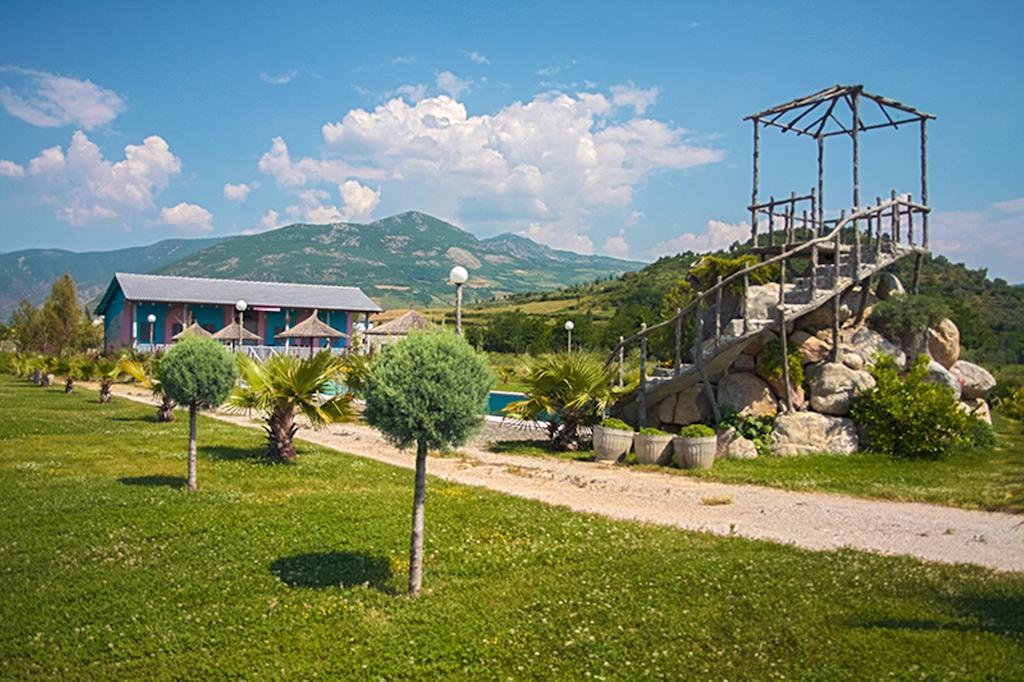 Kriva Resort Елбасан Екстериор снимка