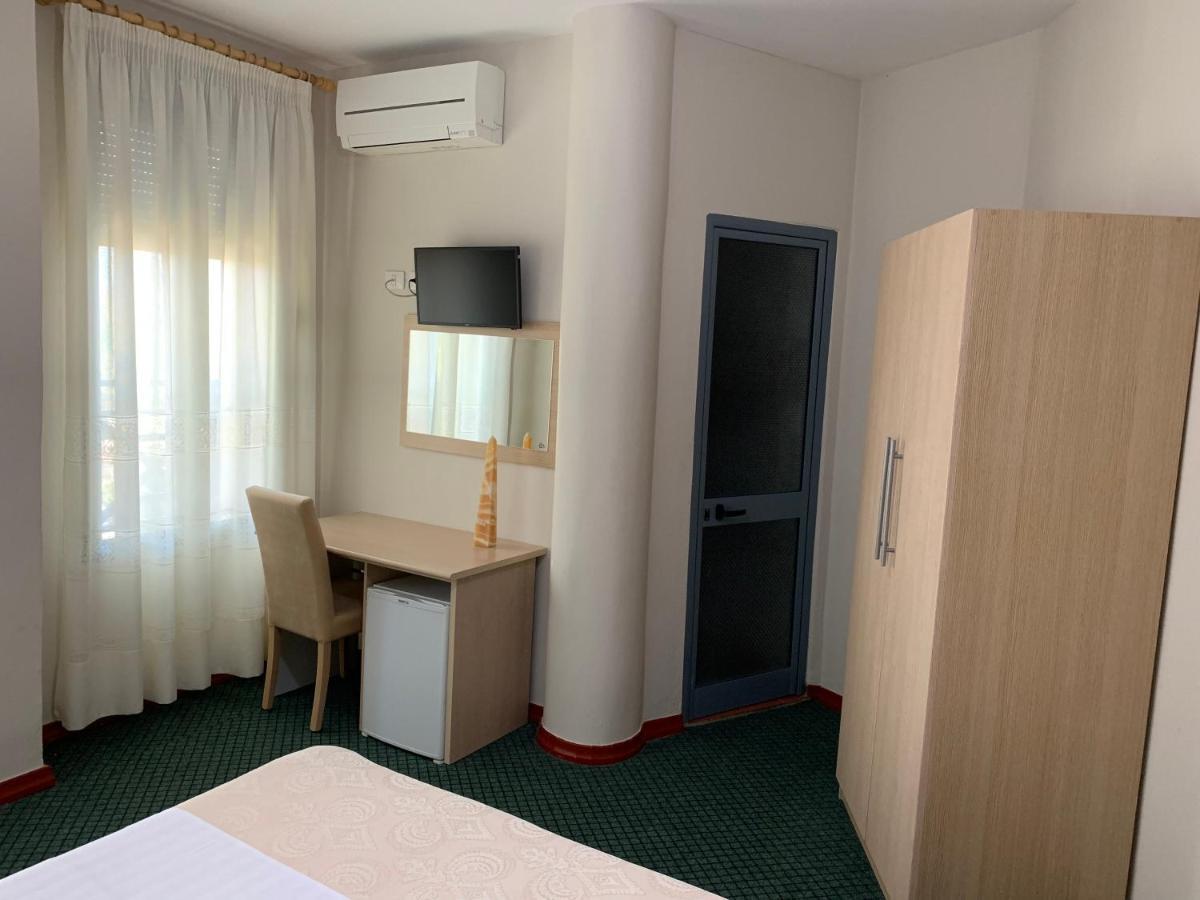 Kriva Resort Елбасан Екстериор снимка