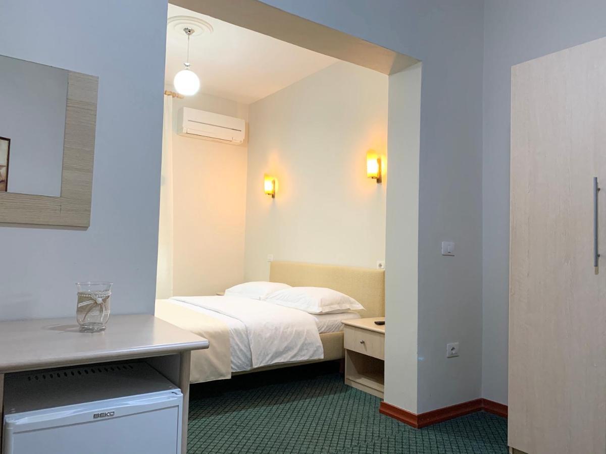 Kriva Resort Елбасан Екстериор снимка